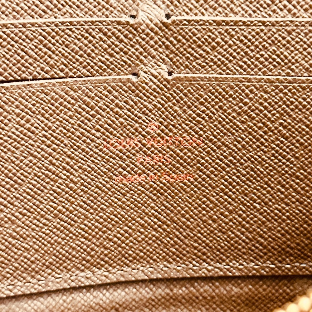 Louis Vuitton Damier zippy wallet - Picture 6 of 13
